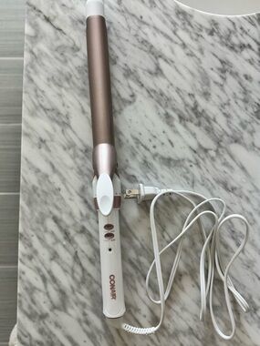 Conair Rose Gold Curling Iron  1”
